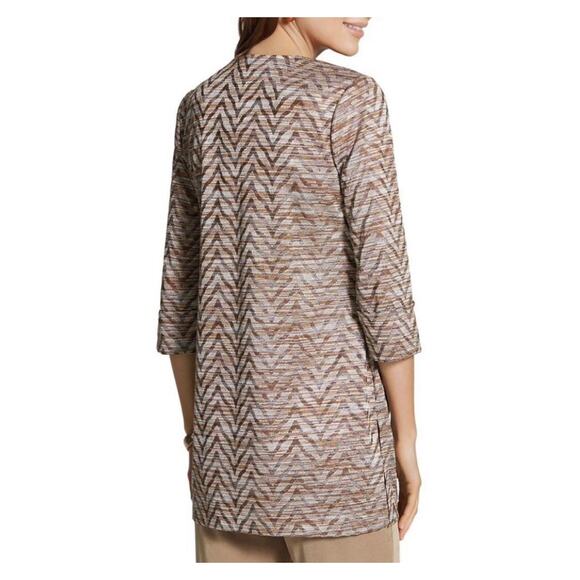 NEW Chicos Collection Cardigan Jacket Chevron Shimmer Neutral Tans Chicos 2 US L - Picture 2 of 15